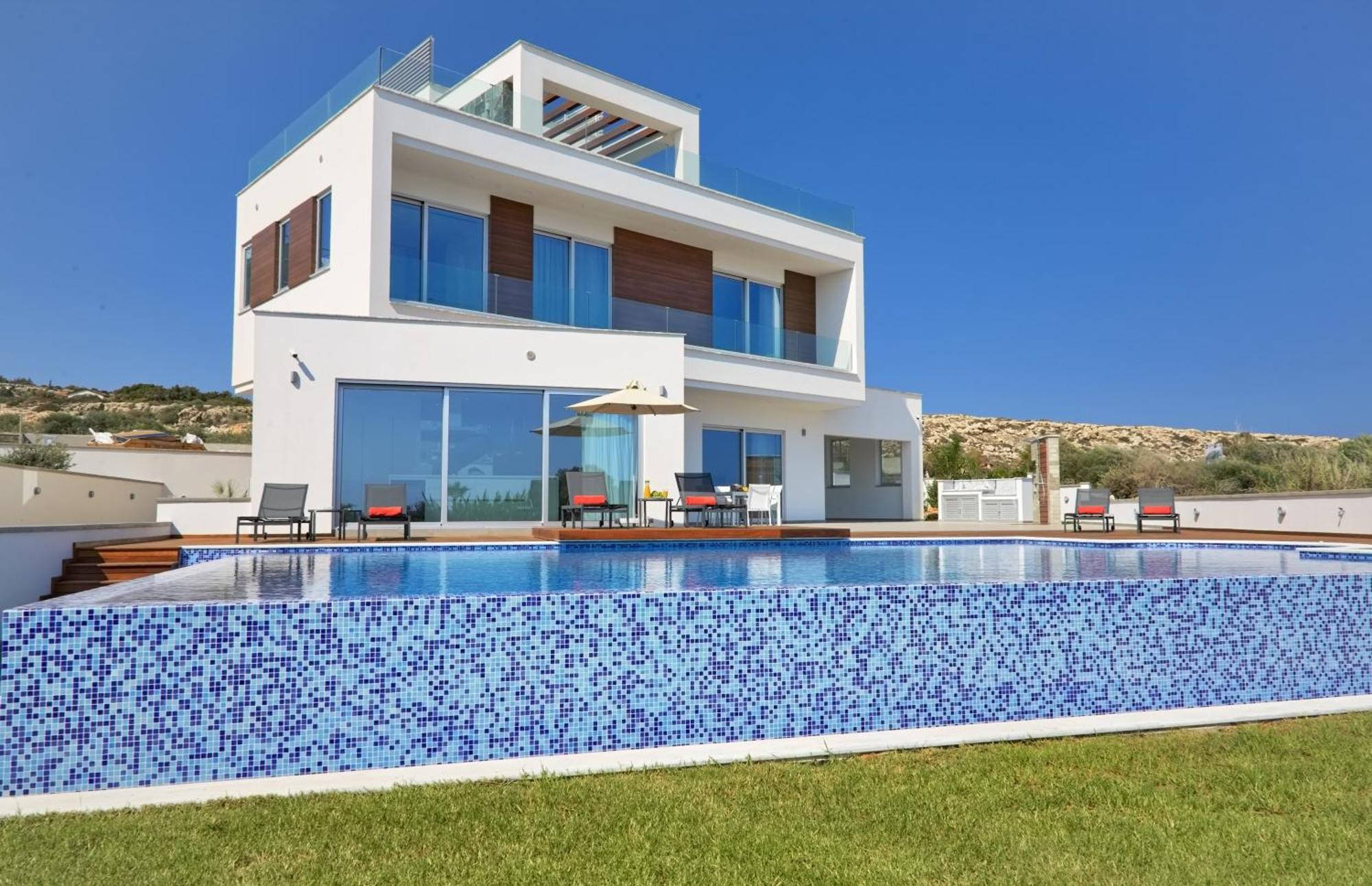 Beachfront Luxury Villa Idania Айя-Напа Экстерьер фото