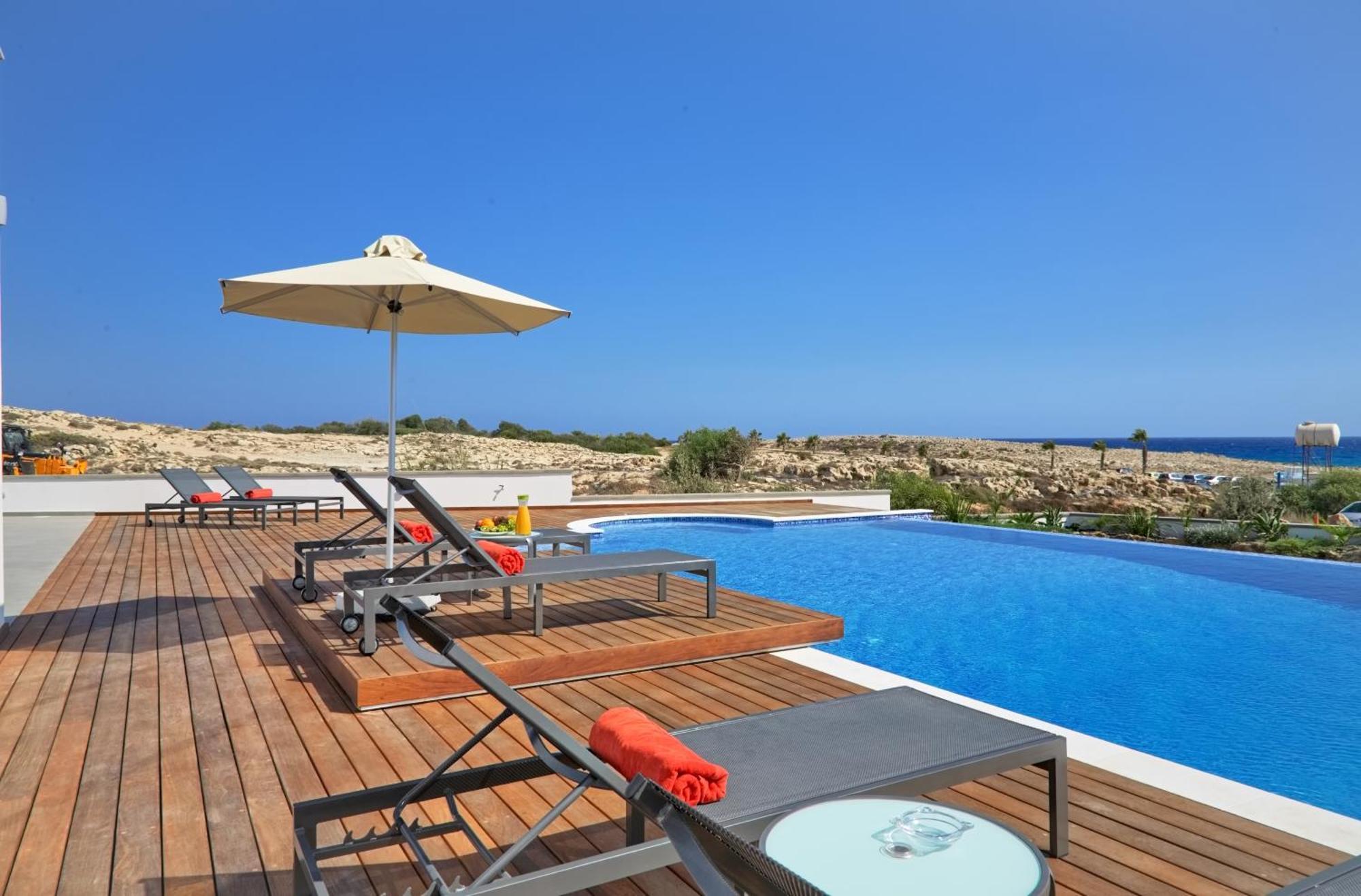Beachfront Luxury Villa Idania Айя-Напа Экстерьер фото