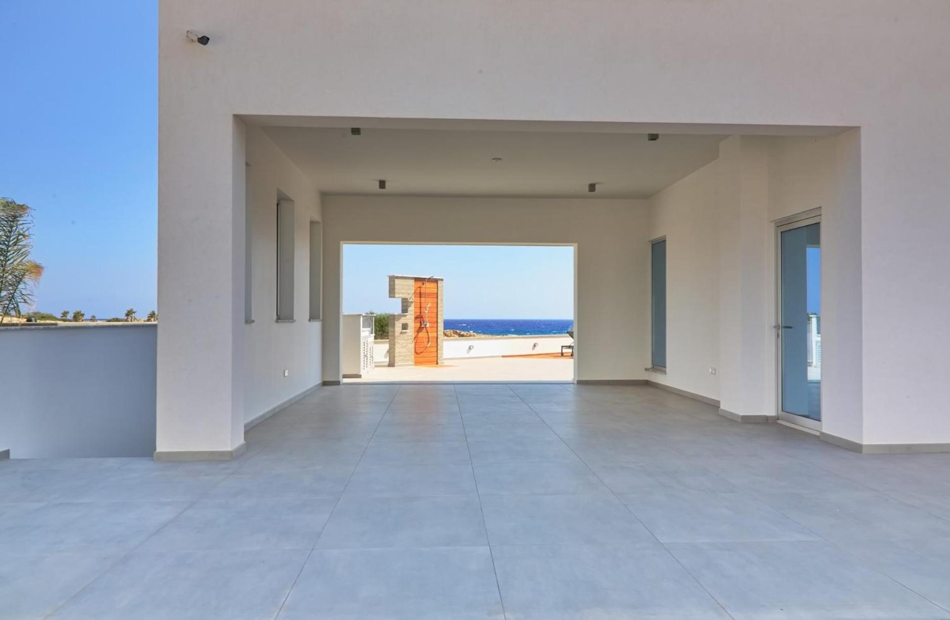 Beachfront Luxury Villa Idania Айя-Напа Экстерьер фото