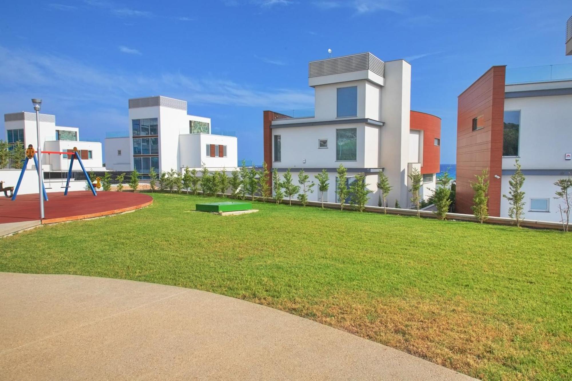 Beachfront Luxury Villa Idania Айя-Напа Экстерьер фото