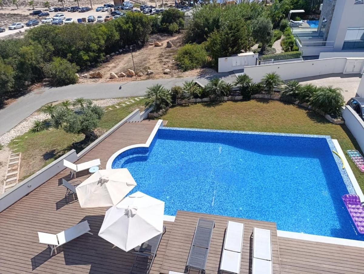 Beachfront Luxury Villa Idania Айя-Напа Экстерьер фото