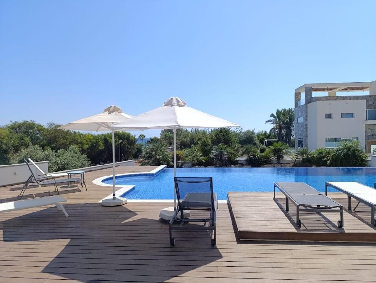 Beachfront Luxury Villa Idania Айя-Напа Экстерьер фото