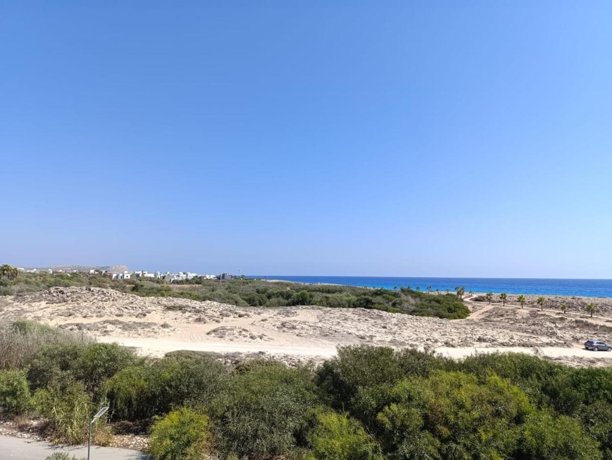 Beachfront Luxury Villa Idania Айя-Напа Экстерьер фото